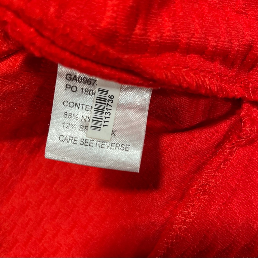 Tail Full-zip Activewear Red Jacket - Picture 4 of 5